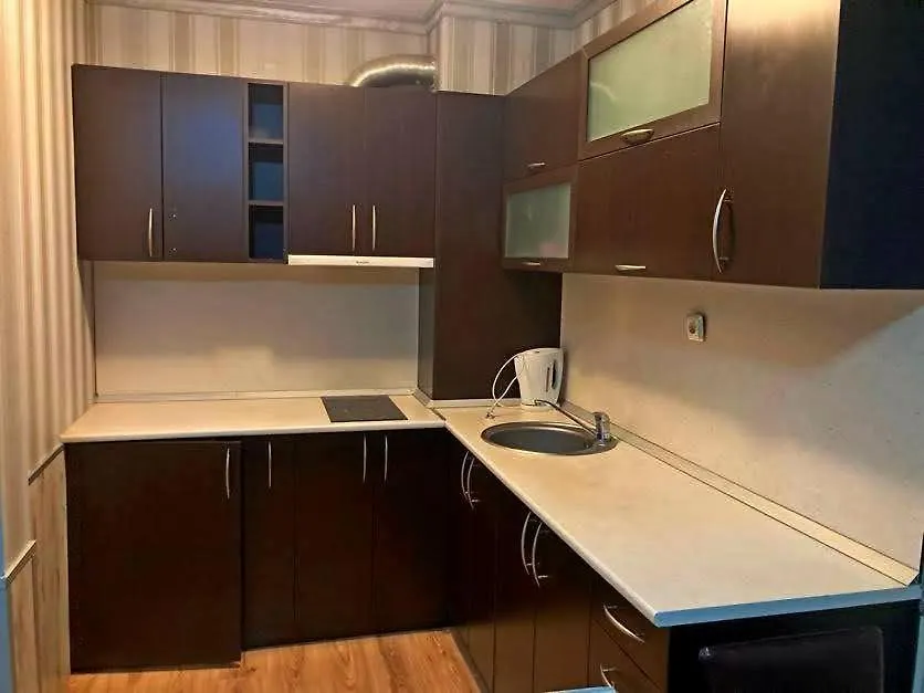 Polaris Inn Apartments 반스코